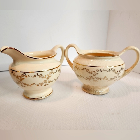 Universal‎ Cambridge Camwood Ivory pattern vintage creamer and sugar china set - Picture 1 of 4